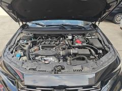 Honda Accord Sport Series 260TURBO Luxury - photo 3