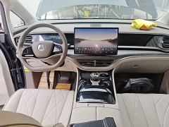 Denza D9 DM-i 965 Premium Edition - ფოტო 9