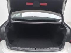 BMW 3 Series 320Li M Sport Package - фото 16