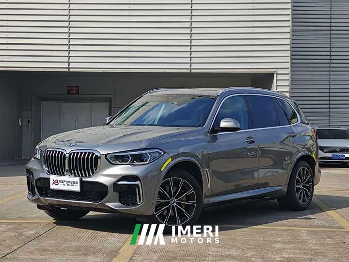 BMW X5 xDrive 30Li Luxury M Sport Package