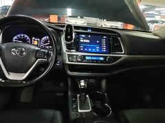 Toyota Highlander 2.0T AWD Premium 7-Seater - photo 8