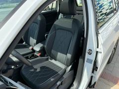 Volkswagen Tiguan L Outstanding Edition 300TSI Automatic Two-Wheel Drive Dragon Ascendant Version - photo 12