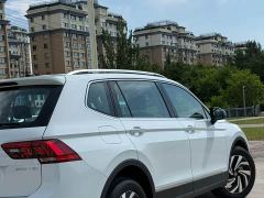 Volkswagen Tiguan L Outstanding Edition 300TSI Automatic Two-Wheel Drive Dragon Ascendant Version - photo 17