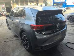 Volkswagen ID.3 Outstanding Edition - ფოტო 4