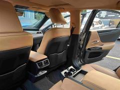 Lexus ES 200 Excellence Edition - photo 15