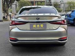 Lexus ES 200 Excellence Edition - photo 5