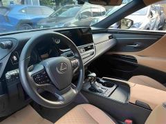 Lexus ES 200 Excellence Edition - photo 8
