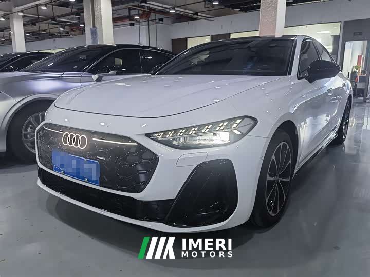 Audi A5L 2.0T Sport - ავტომობილი ჩინეთიდან