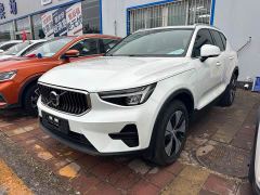 Volvo XC40 B3 Smart Remote Luxury Edition - ფოტო 1