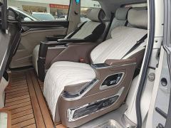 Volkswagen Viloran 330TSI Luxury - ფოტო 4