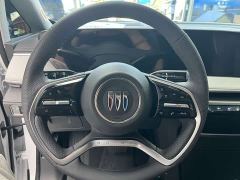 Buick GL8 Luxurious Edition Premium Trim - ფოტო 6