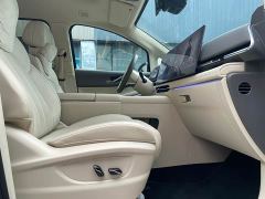 Voyah Lantu Dreamchaser PHEV AWD Excellence Kunpeng Edition - фото 14