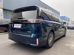 Voyah Lantu Dreamchaser PHEV AWD Excellence Kunpeng Edition - фото 6