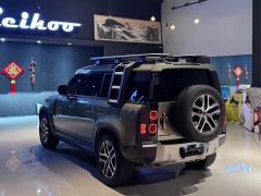 Land Rover Defender 110 P400 HSE - photo 7
