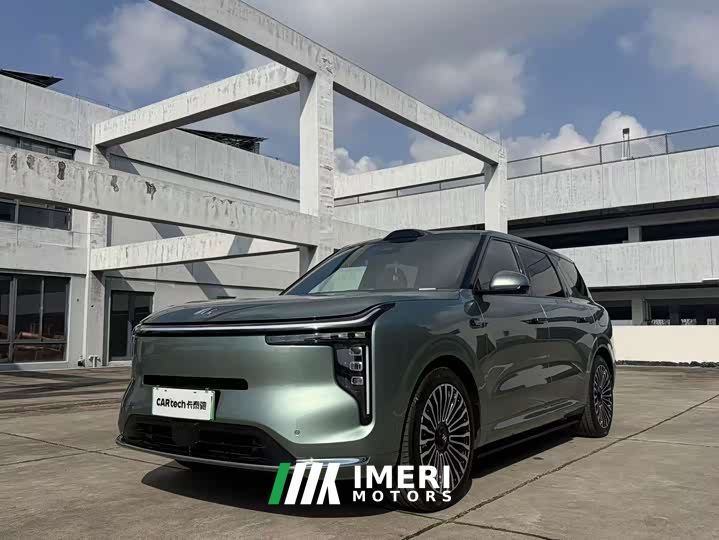 IM Motors Zhiji LS8 52 Max Luxury Six-Seater - car from China