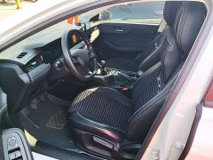SAIC MG i5 1.5L Manual Comfort Edition - ფოტო 14