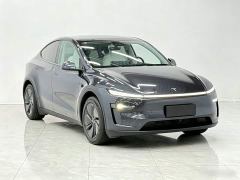 Tesla Model Y Long Range All-Wheel Drive Launch Edition - ფოტო 3