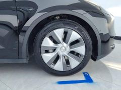 Tesla Model Y Rear-Wheel Drive - ფოტო 6