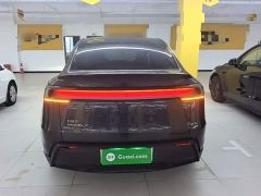 Tesla Model Y Rear-Wheel Drive - ფოტო 5