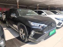 Toyota RAV4 2.0L CVT FWD Fashion Edition - photo 3