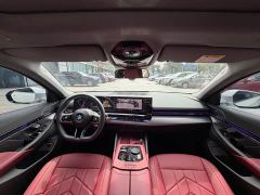 BMW 5 Series 530Li Premier M Sport Package - photo 4