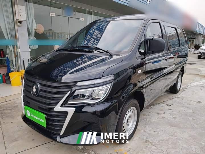 Dongfeng Lingzhi M5 1.6L Version 5 - car from China