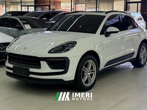 2022 Porsche Macan 2.0T