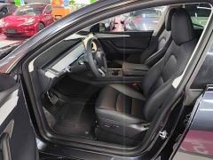 Tesla Model Y Rear-Wheel Drive - ფოტო 15