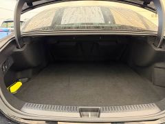 Mercedes-Benz E-Class New Energy E 350 e L Plug-in Hybrid Sedan - фото 10