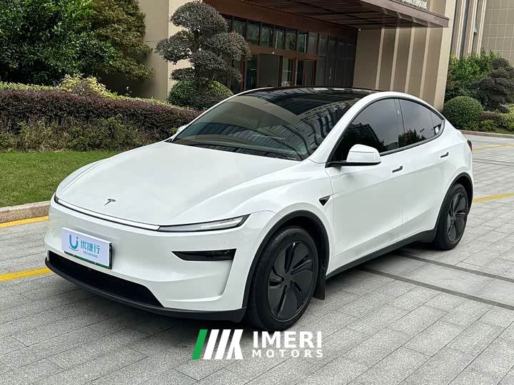 Tesla Model Y Rear-Wheel Drive - car from China