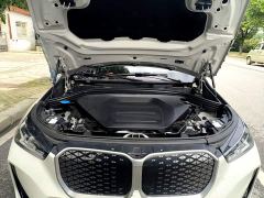 BMW iX1 eDrive25L M Sport Package - ფოტო 19