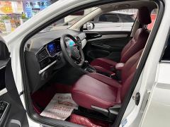 Volkswagen Jetta VS7 280TSI Automatic Entry-Level - ფოტო 4