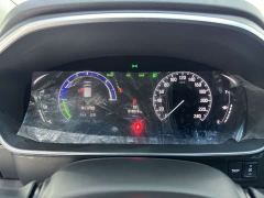 Honda Odyssey 2.0L e:HEV Luxury - ფოტო 9