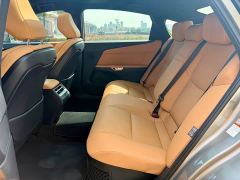 Lexus ES 300h - ფოტო 10
