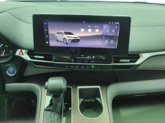 Toyota Gravia 2.5L Hybrid Luxury - photo 13