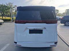 Denza D9 DM-i 970 AWD Flagship - ფოტო 4