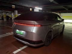 XPeng X9 Pure Electric 740 Extended Range Max - ფოტო 8