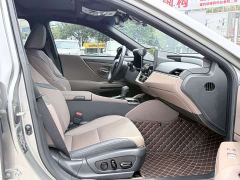 Lexus ES 200 Premium Edition - ფოტო 10