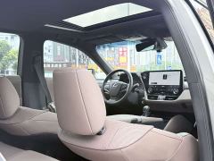 Lexus ES 200 Premium Edition - ფოტო 19
