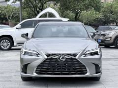 Lexus ES 200 Premium Edition - ფოტო 2
