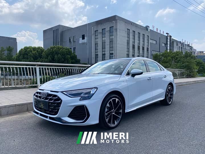 Audi A3 A3L Limousine 35TFSI Prestige