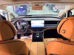 Denza D9 DM-i 980 Four-Wheel Drive Premium - фото 7