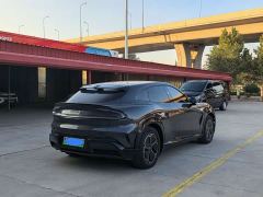 Xiaomi YU7 Rear-Wheel Drive Standard Edition - ფოტო 4