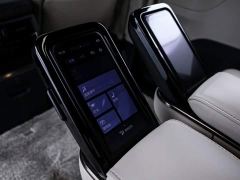 Toyota Alphard Hybrid 2.5L Premium Edition - фото 16