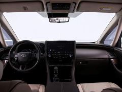 Toyota Alphard Hybrid 2.5L Premium Edition - фото 5