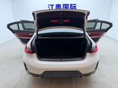 BMW 3 Series 320Li M Sport Package - ფოტო 20