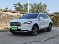 Lincoln Explorer 2.0T AWD Premium - ფოტო 1