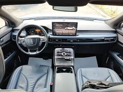 Lincoln Explorer 2.0T AWD Premium - ფოტო 9
