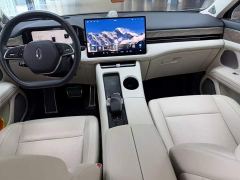 AITO M5 Extended Range AWD Performance - ფოტო 5