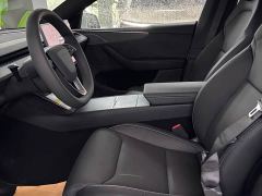 Tesla Model Y Long Range AWD - ფოტო 3